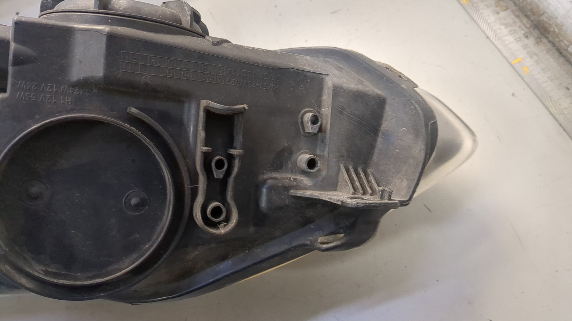 Фара правая