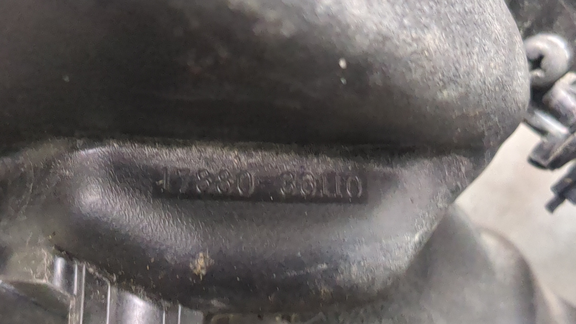 Патрубок воздушного фильтра