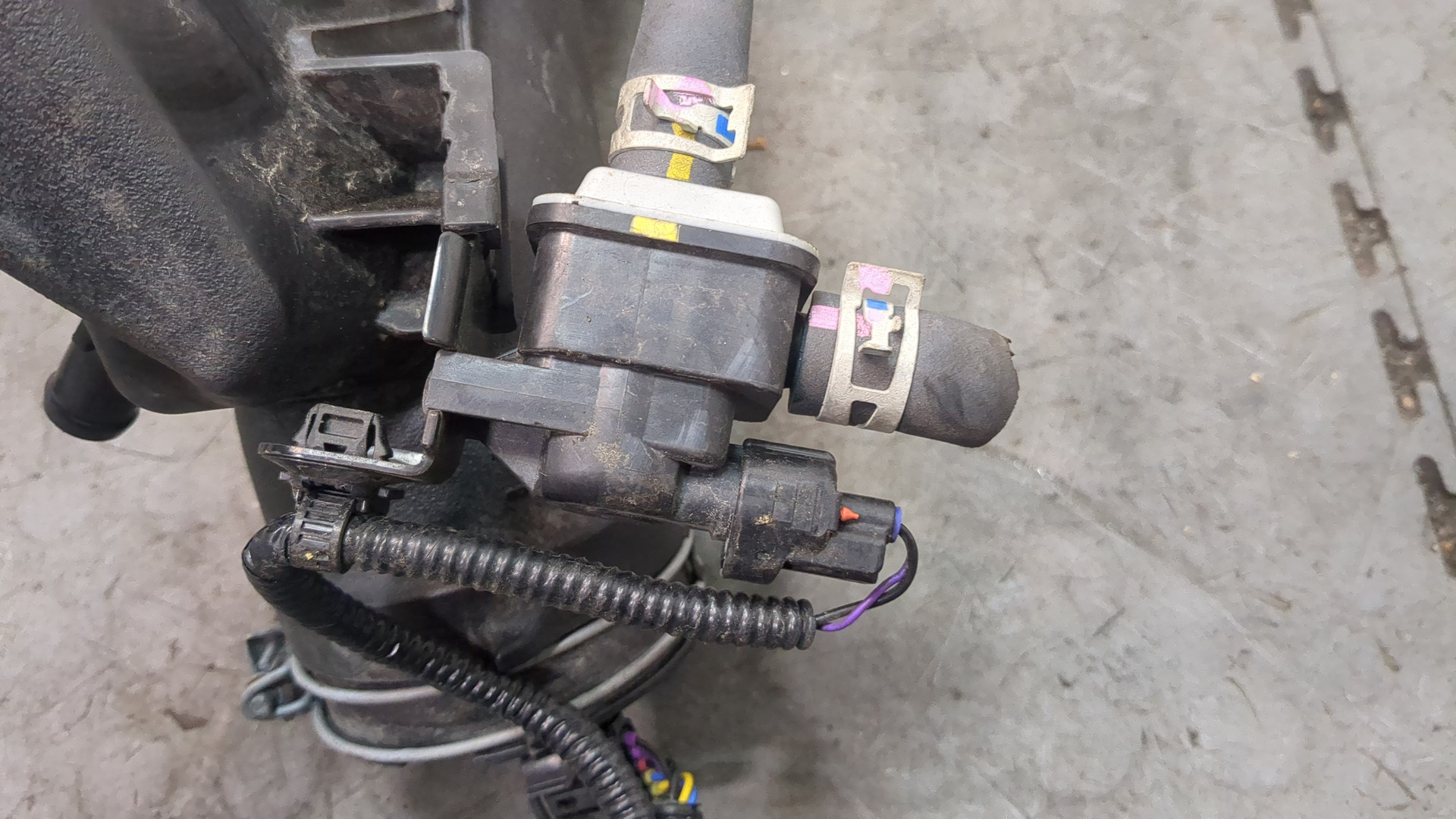 Патрубок воздушного фильтра