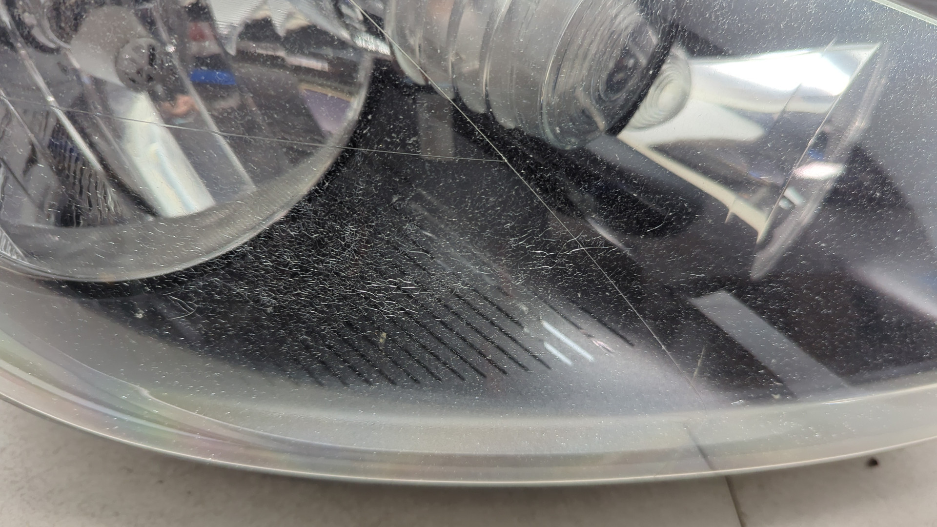 Фара правая