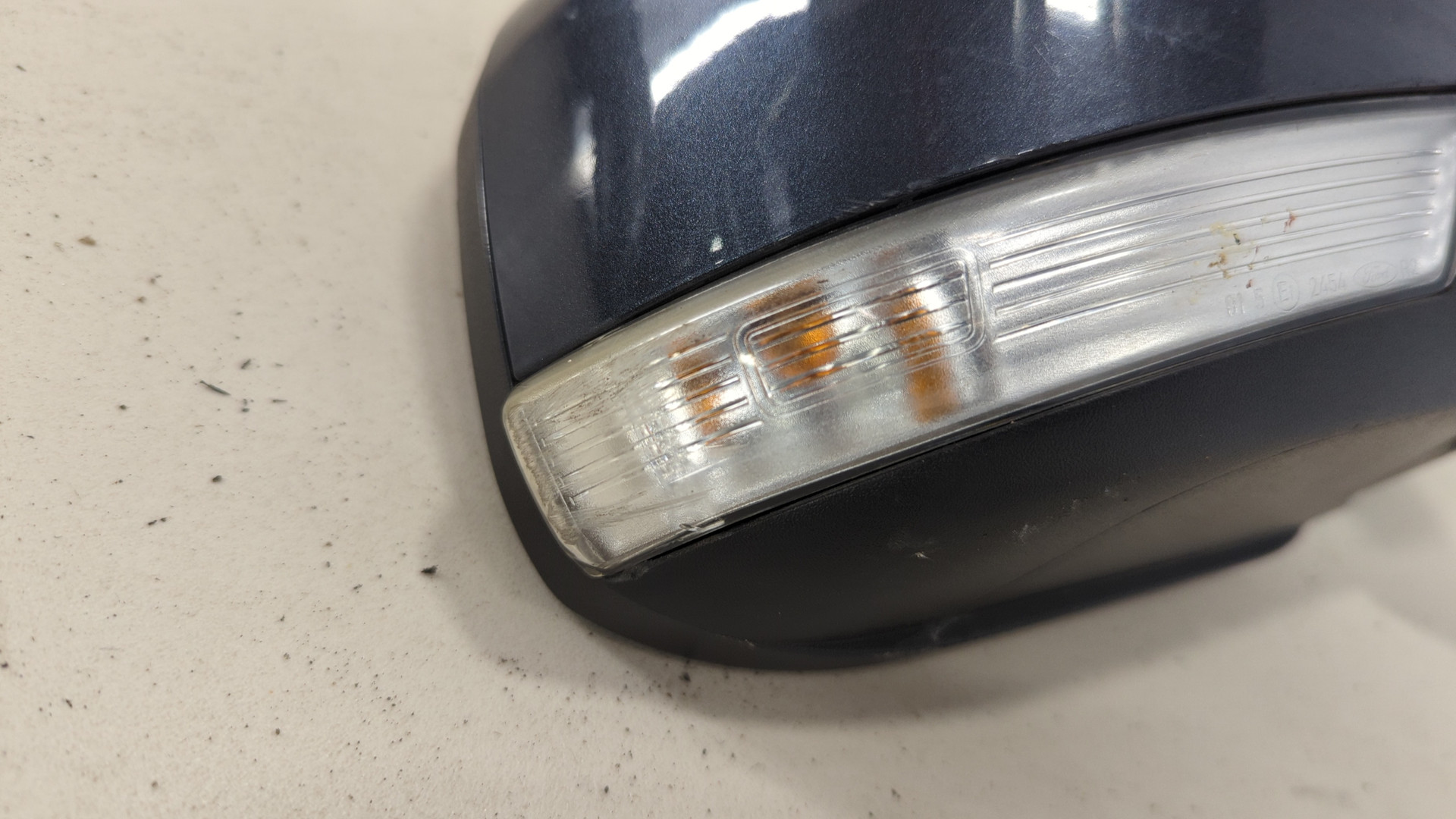 Зеркало правое электрическое