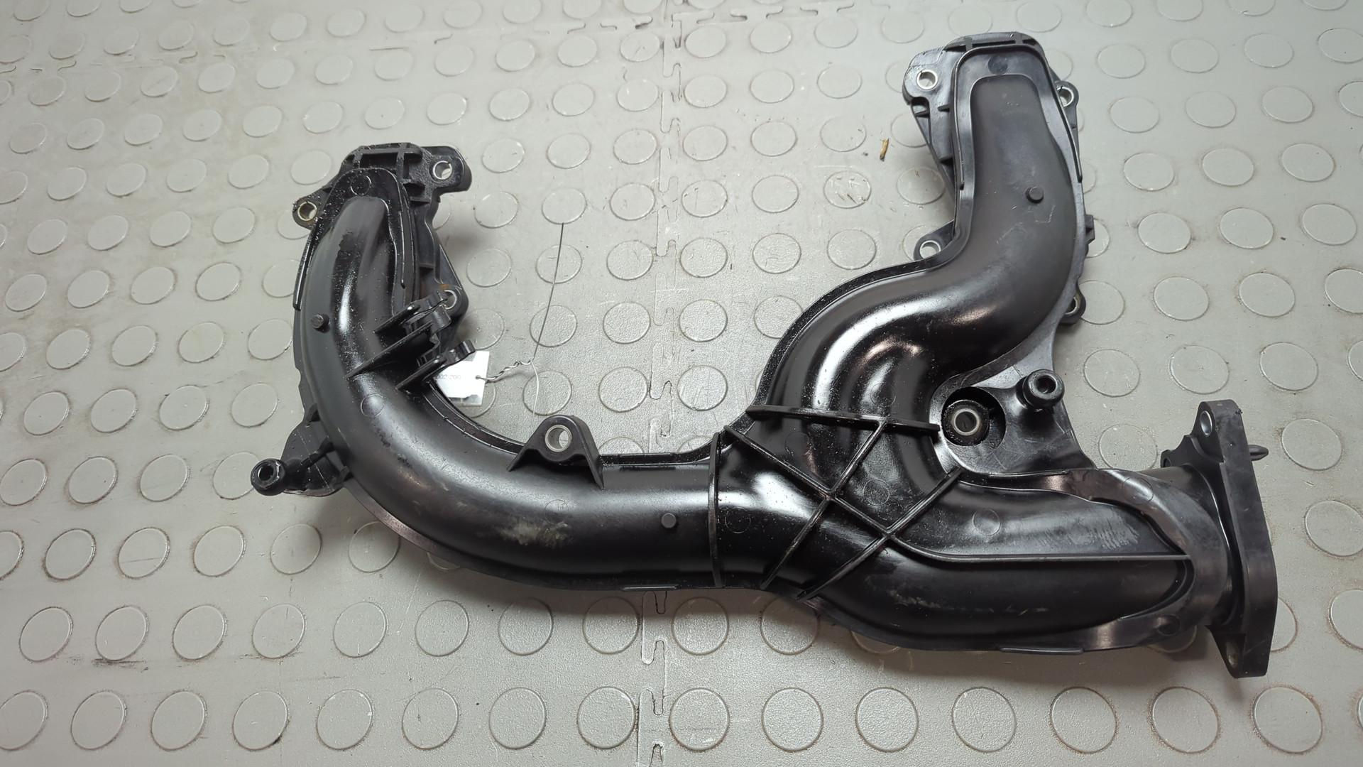 Коллектор впускной