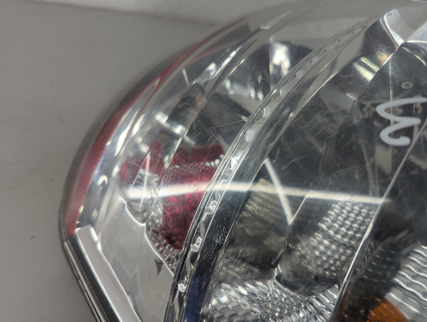 Фонарь задний правый