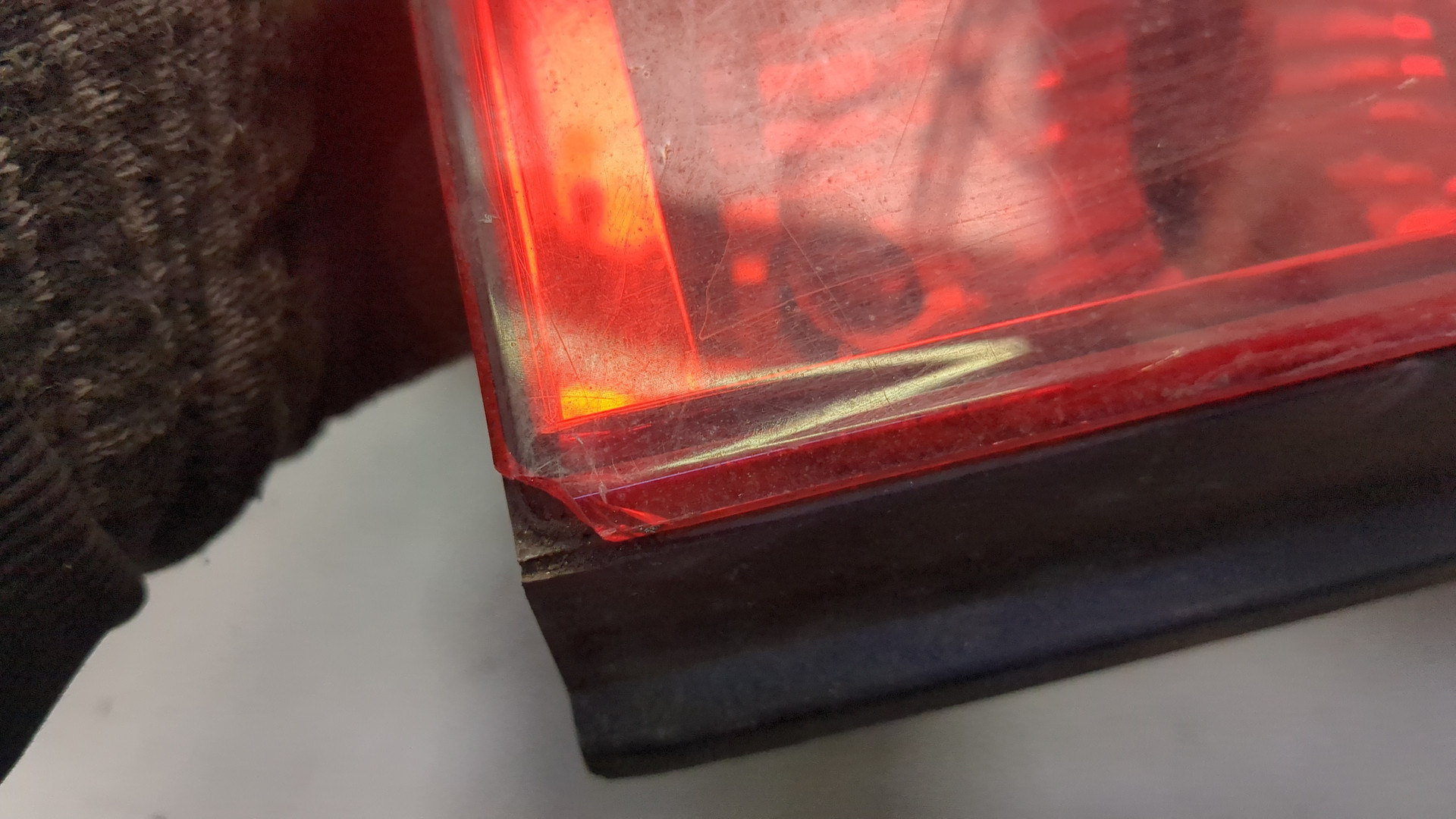 Фонарь задний левый