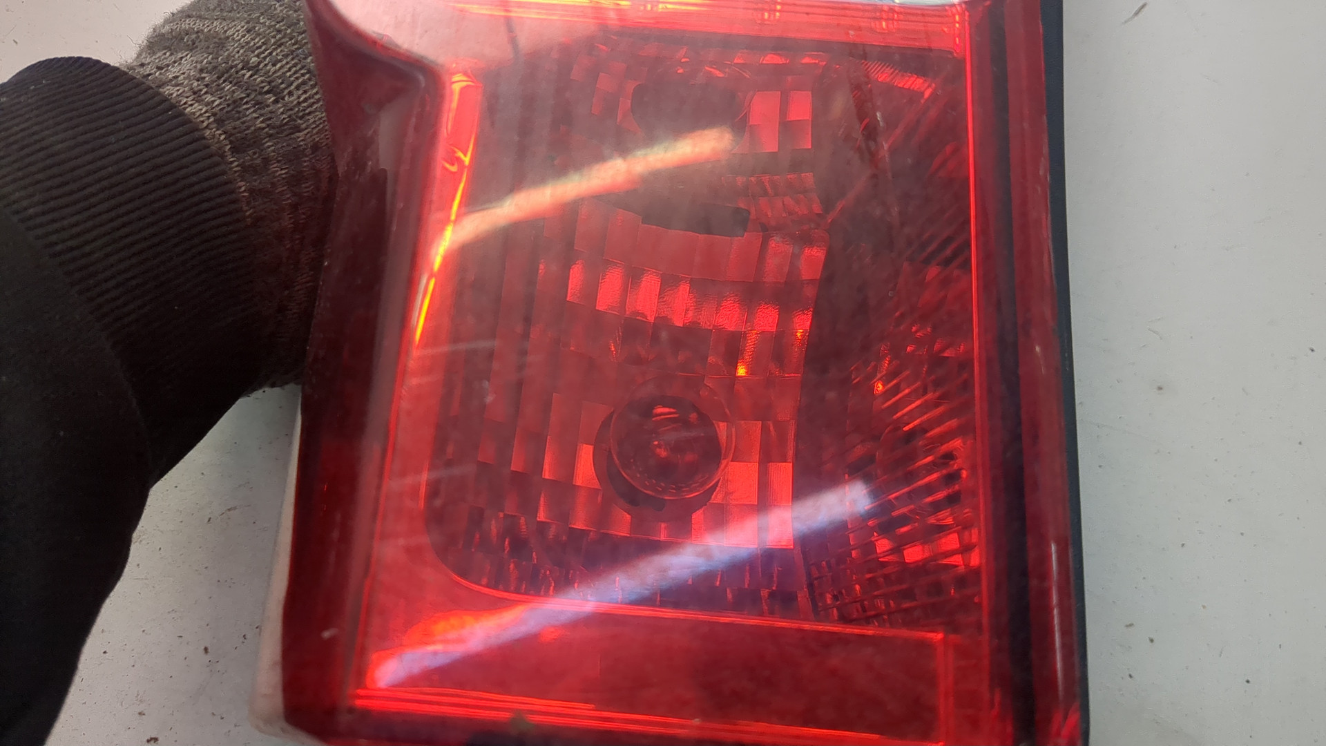 Фонарь задний левый