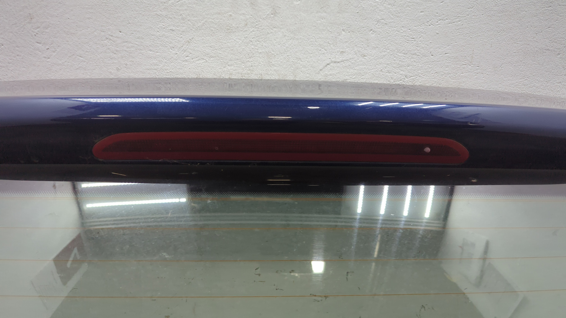 Дверь багажника