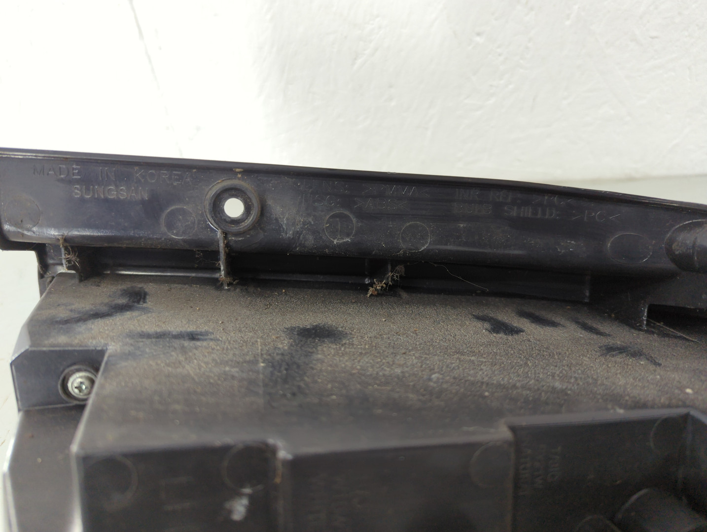 Фонарь задний левый