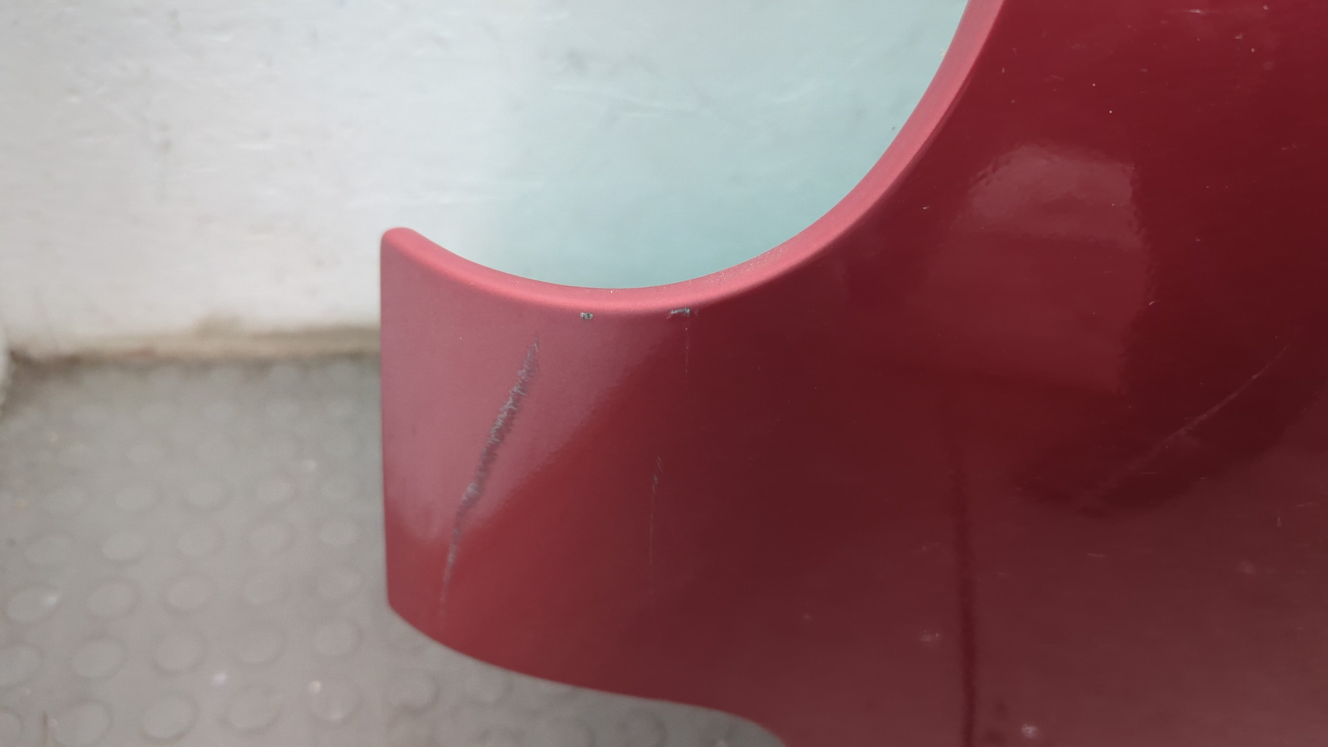 Дверь багажника