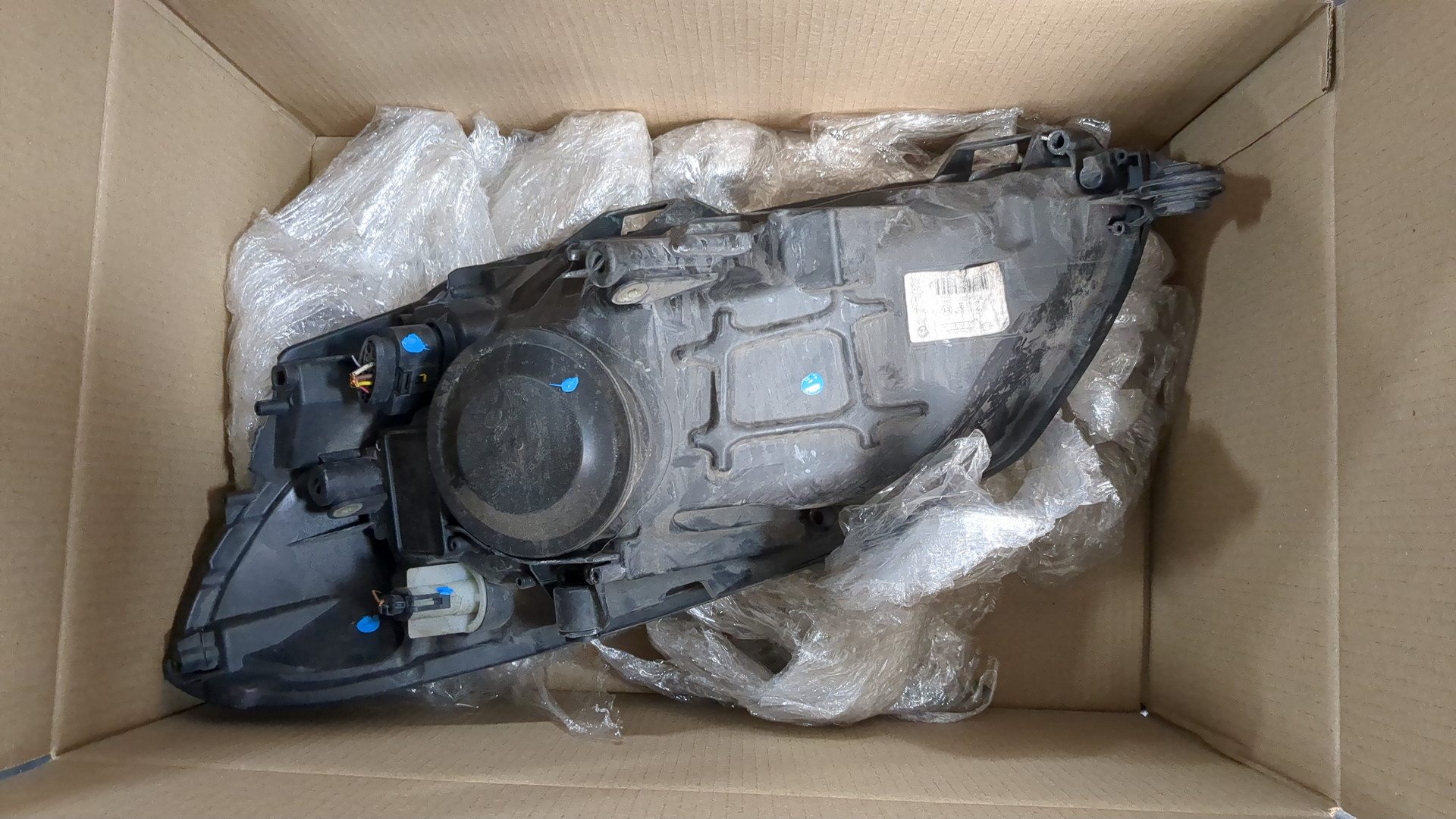 Фара правая