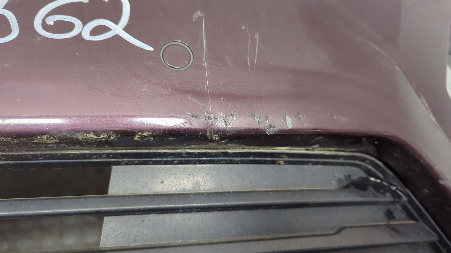 Бампер передний