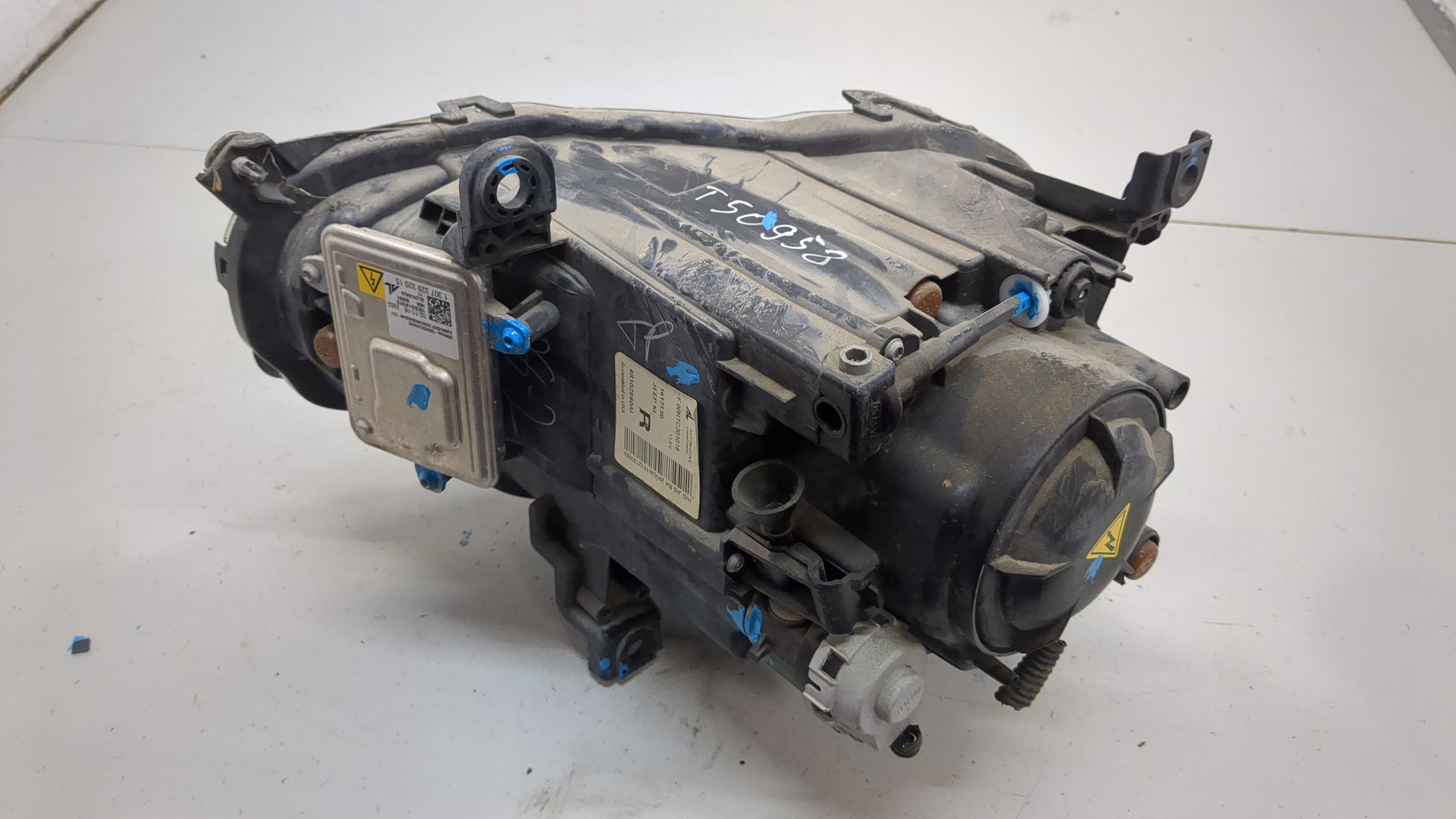 Фара правая