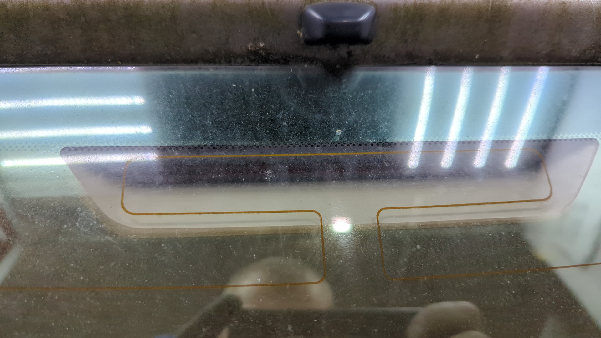 Дверь багажника