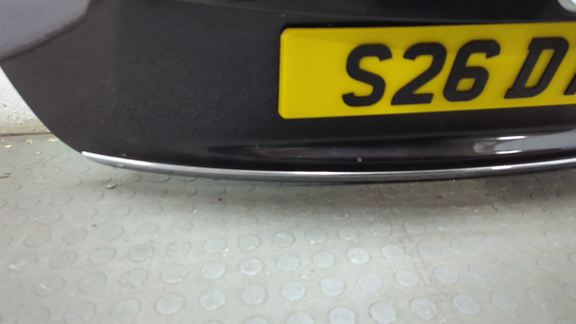 Дверь багажника