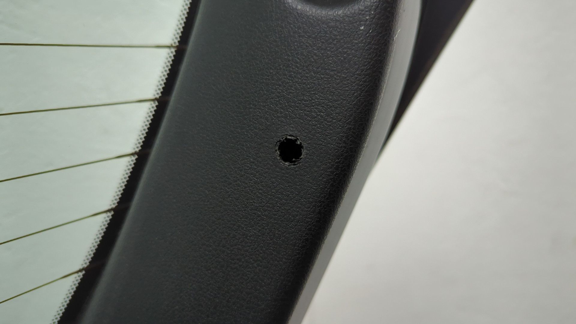 Дверь багажника