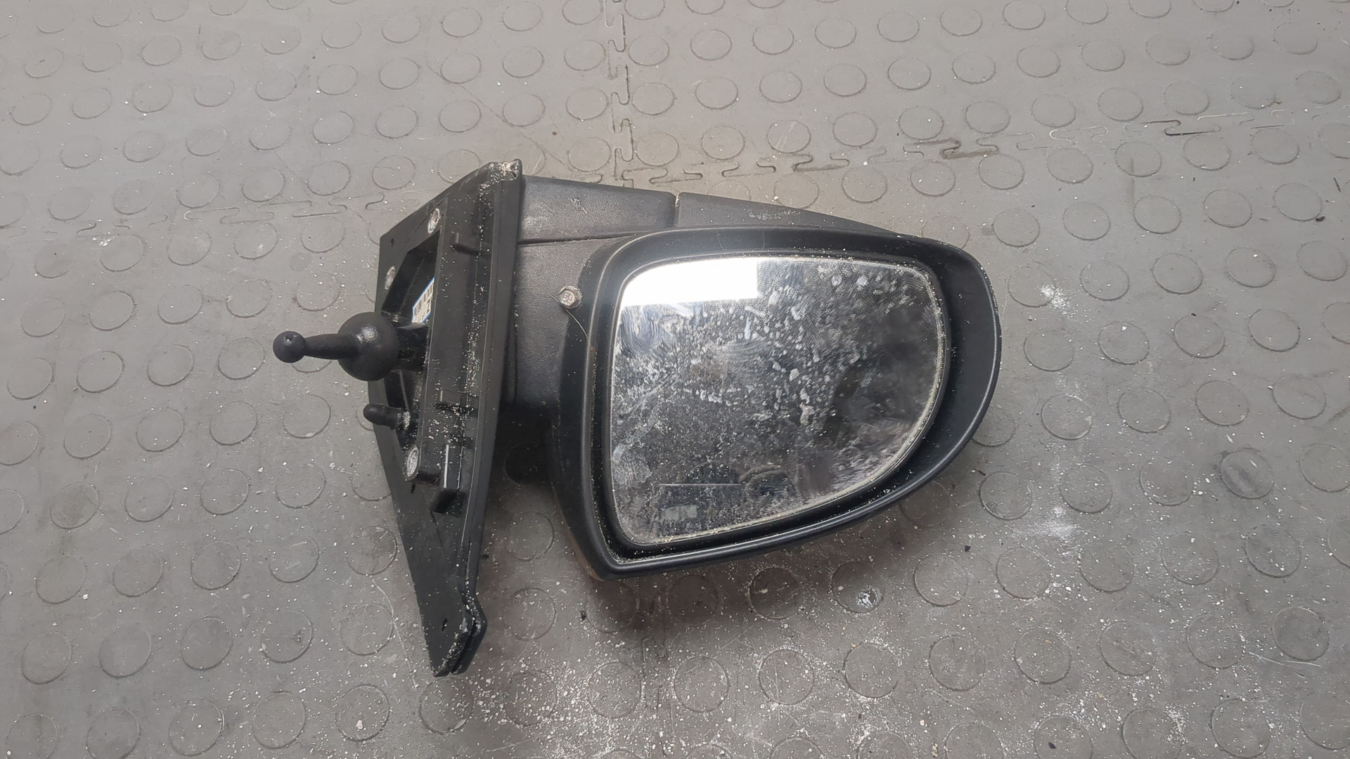 Зеркало левое электрическое