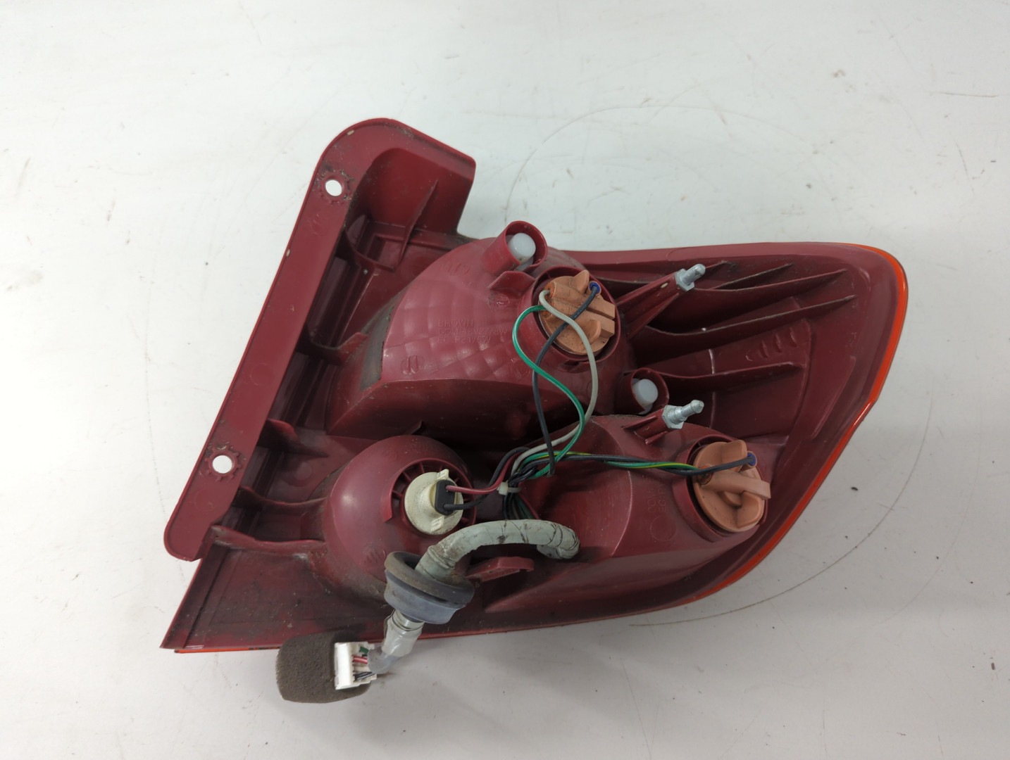 Фонарь задний левый