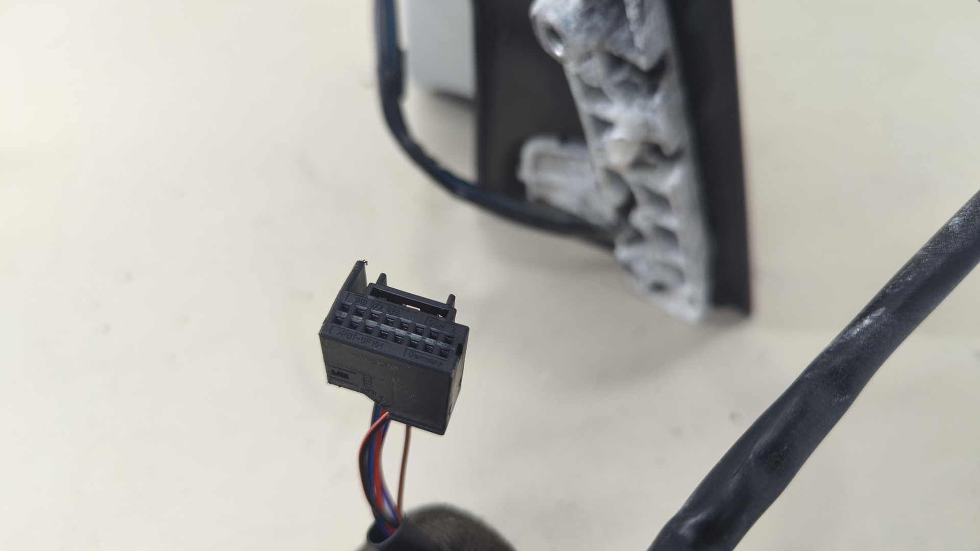 Зеркало левое электрическое