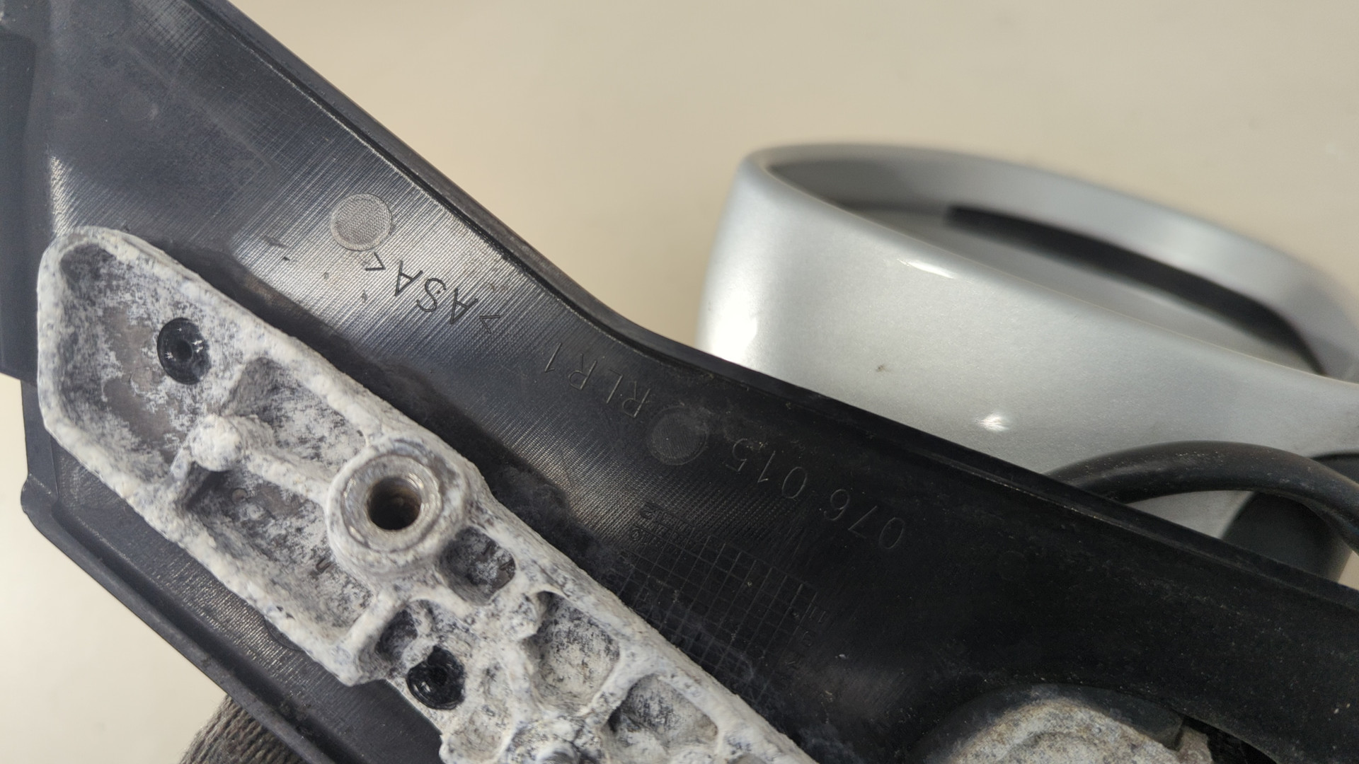 Зеркало правое электрическое