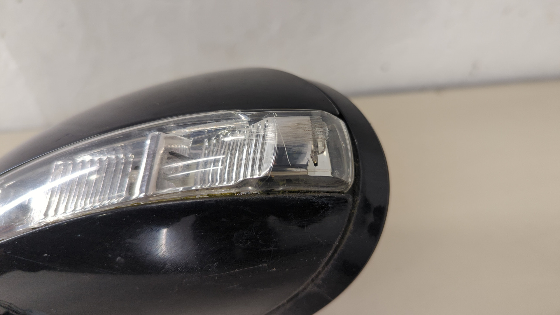 Зеркало левое электрическое