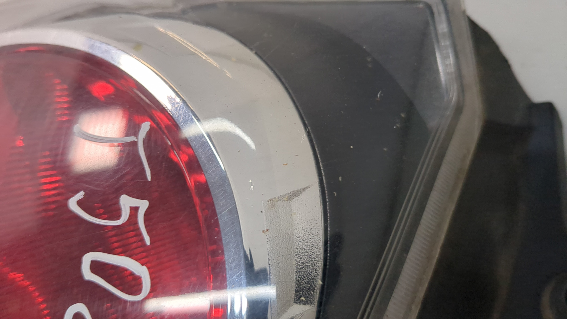 Фонарь задний левый