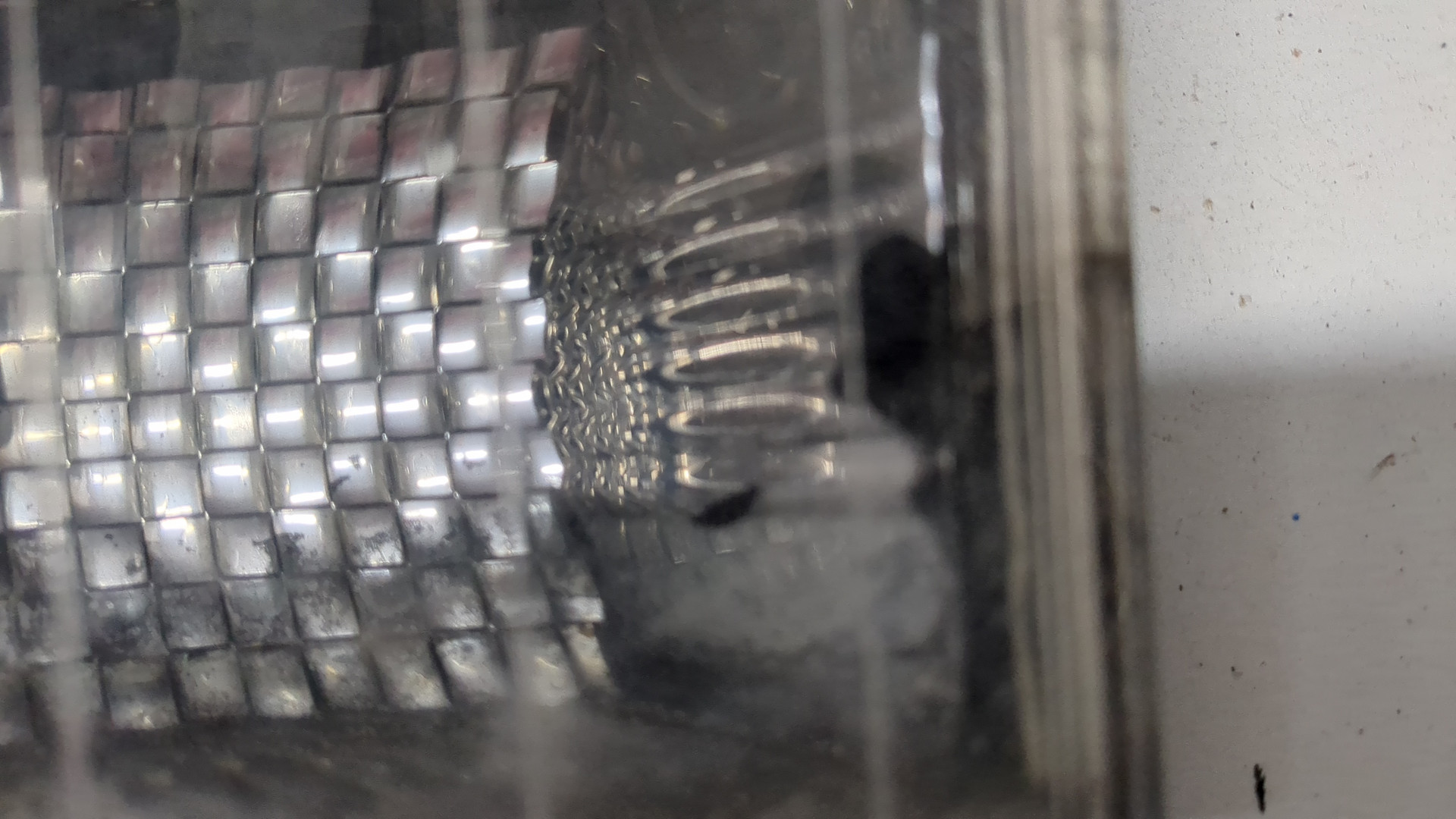 Фонарь задний левый