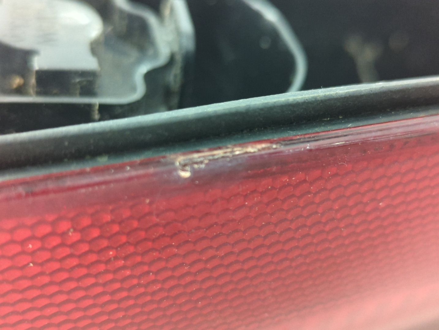 Фонарь задний левый