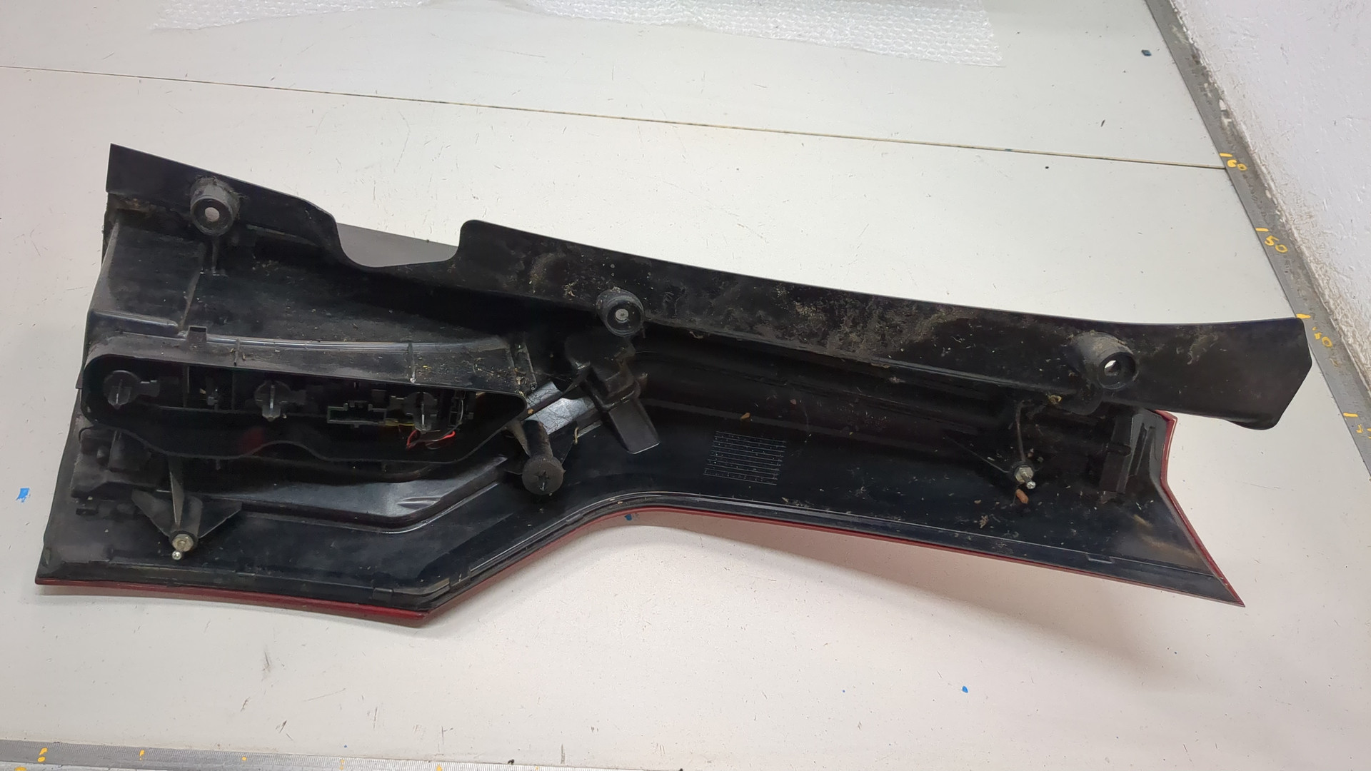 Фонарь задний левый