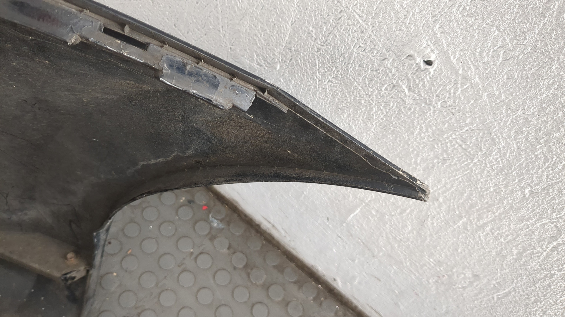 Бампер передний