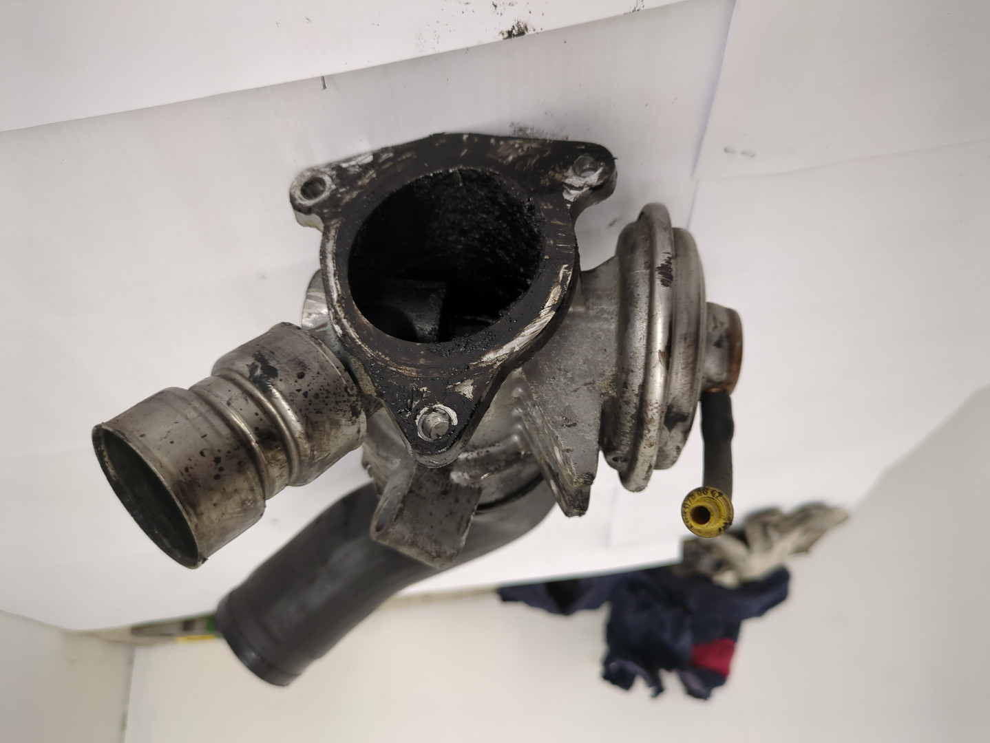 Клапан рециркуляции выхлопных газов (EGR)