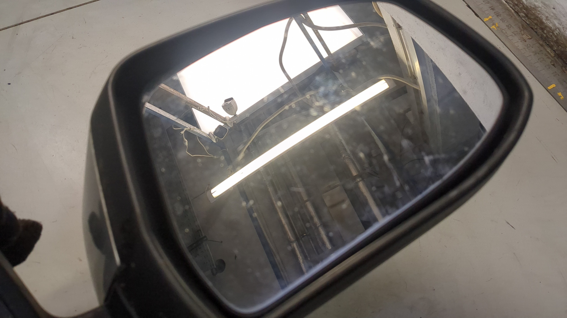 Зеркало левое электрическое