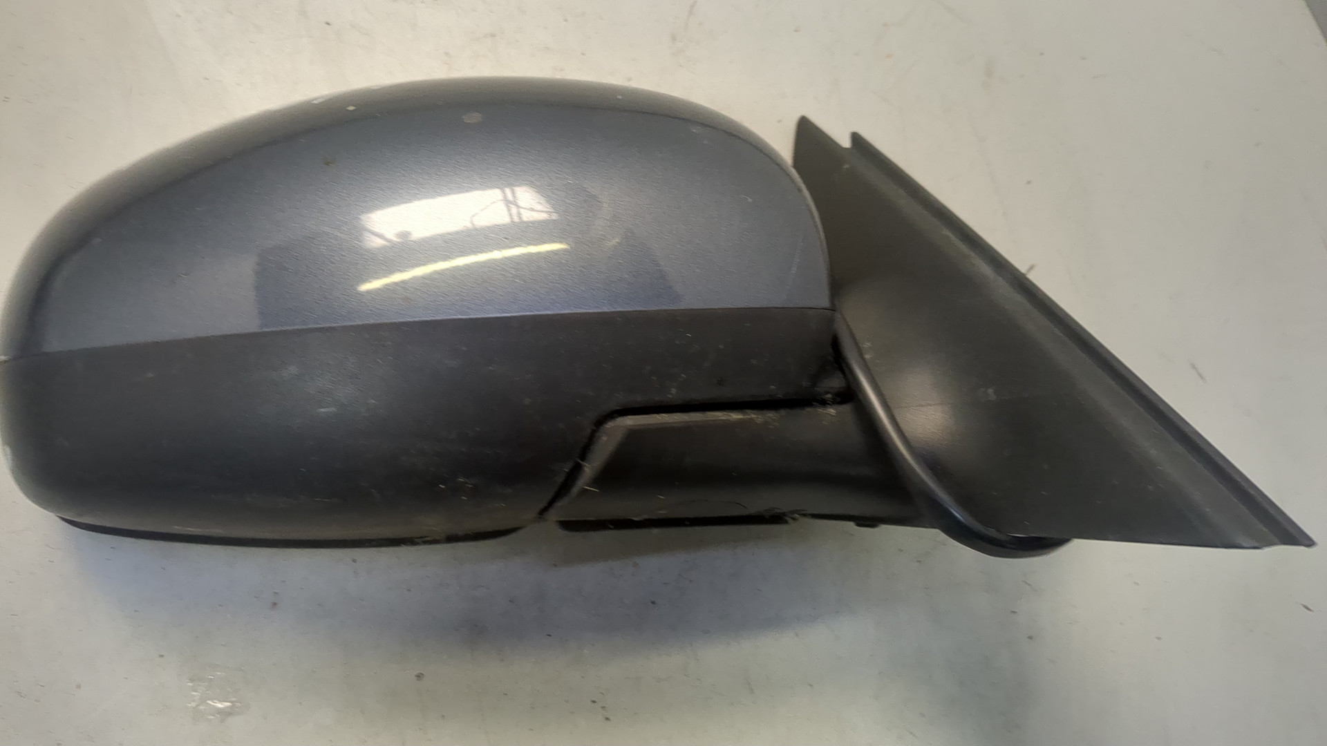 Зеркало правое электрическое