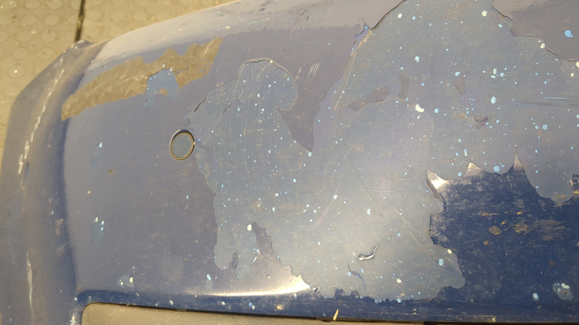 Бампер передний