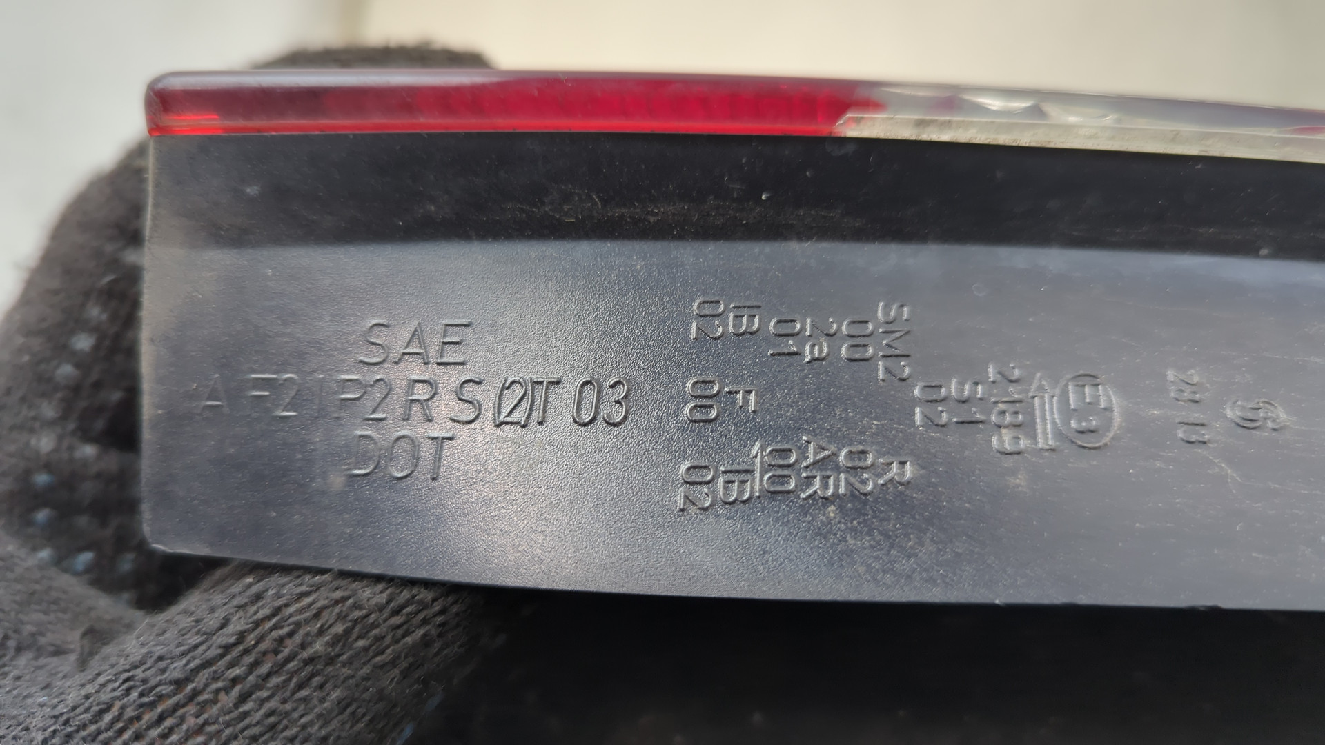 Фонарь задний левый