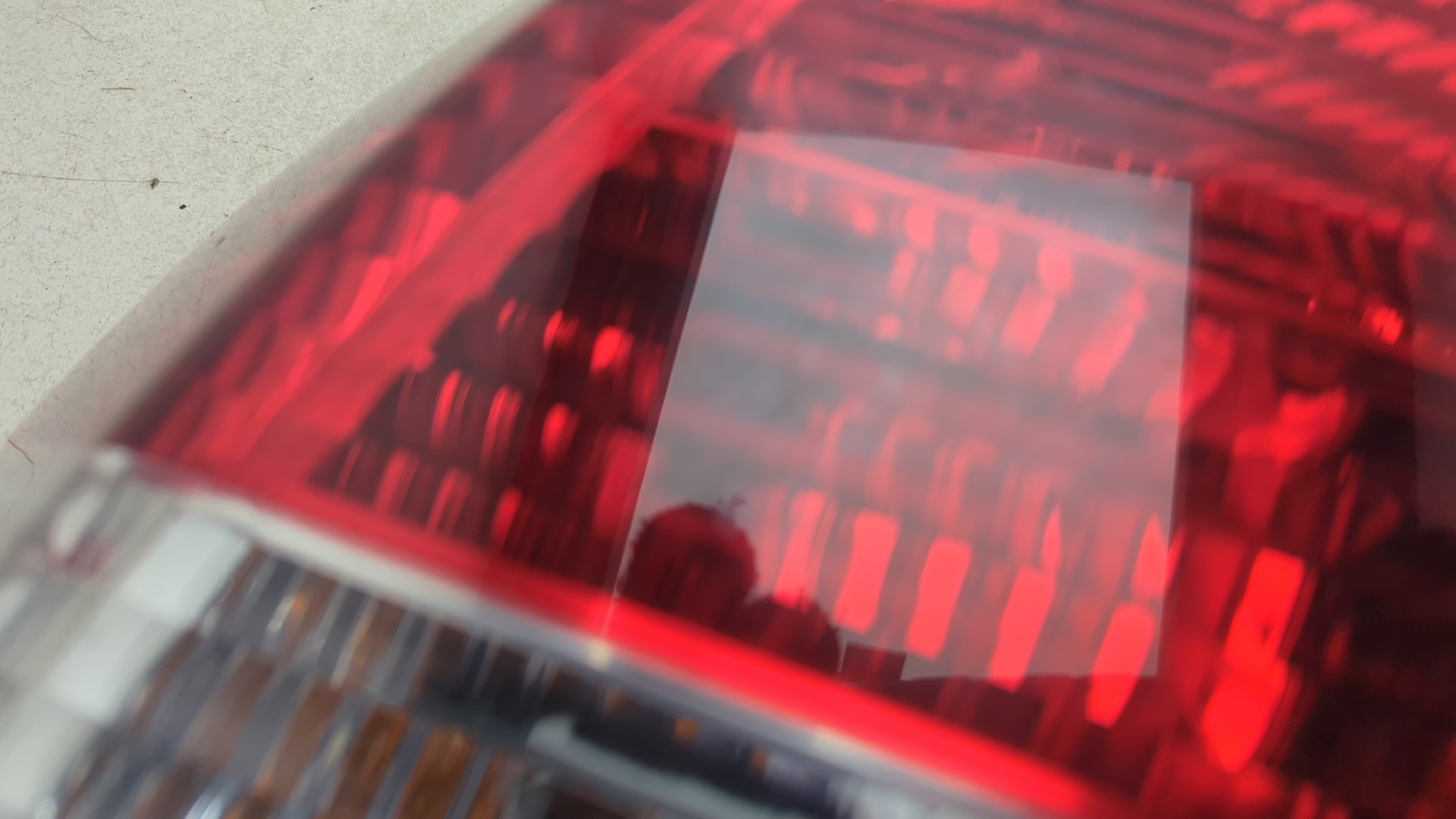 Фонарь задний левый