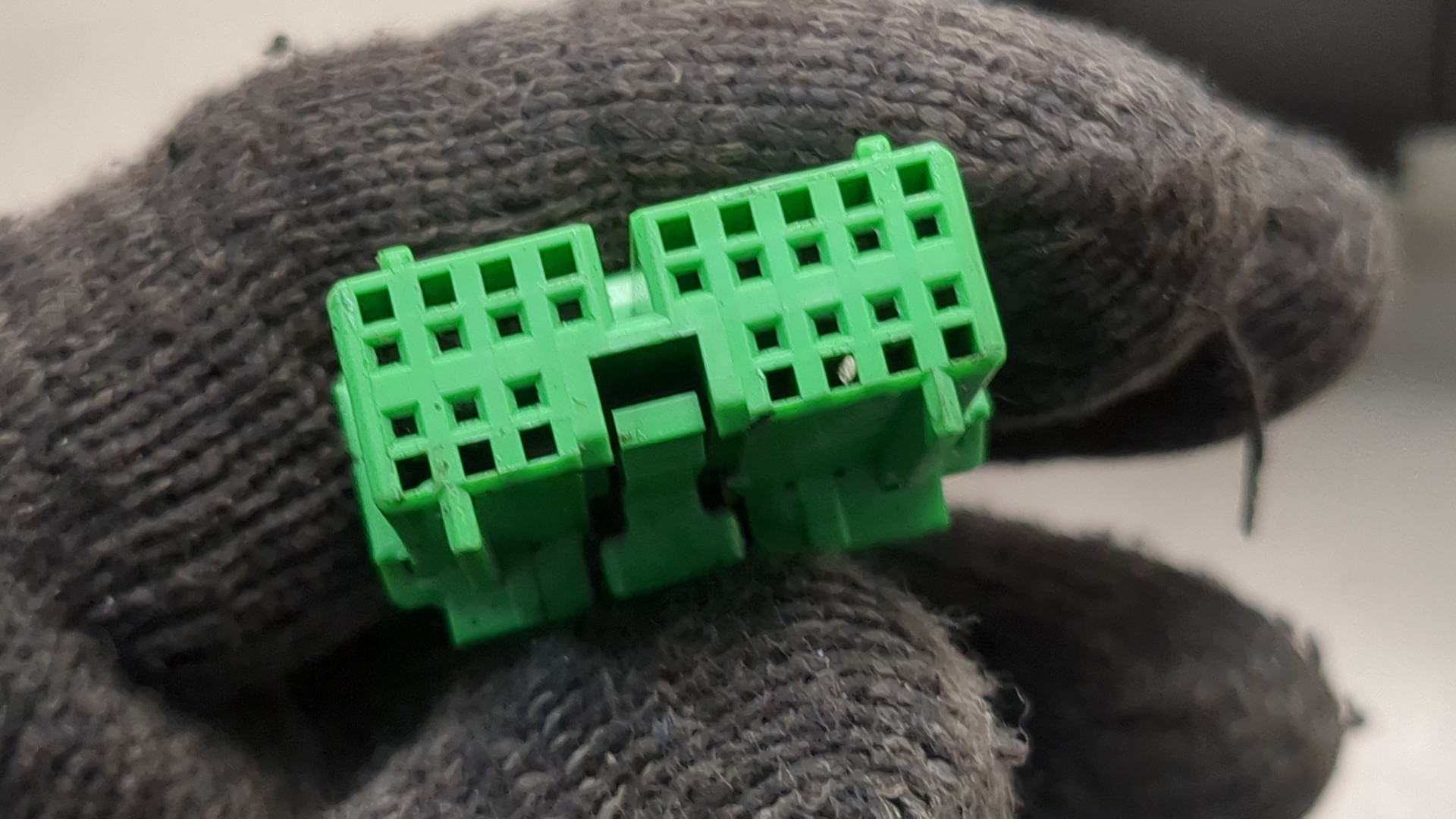 Зеркало левое электрическое