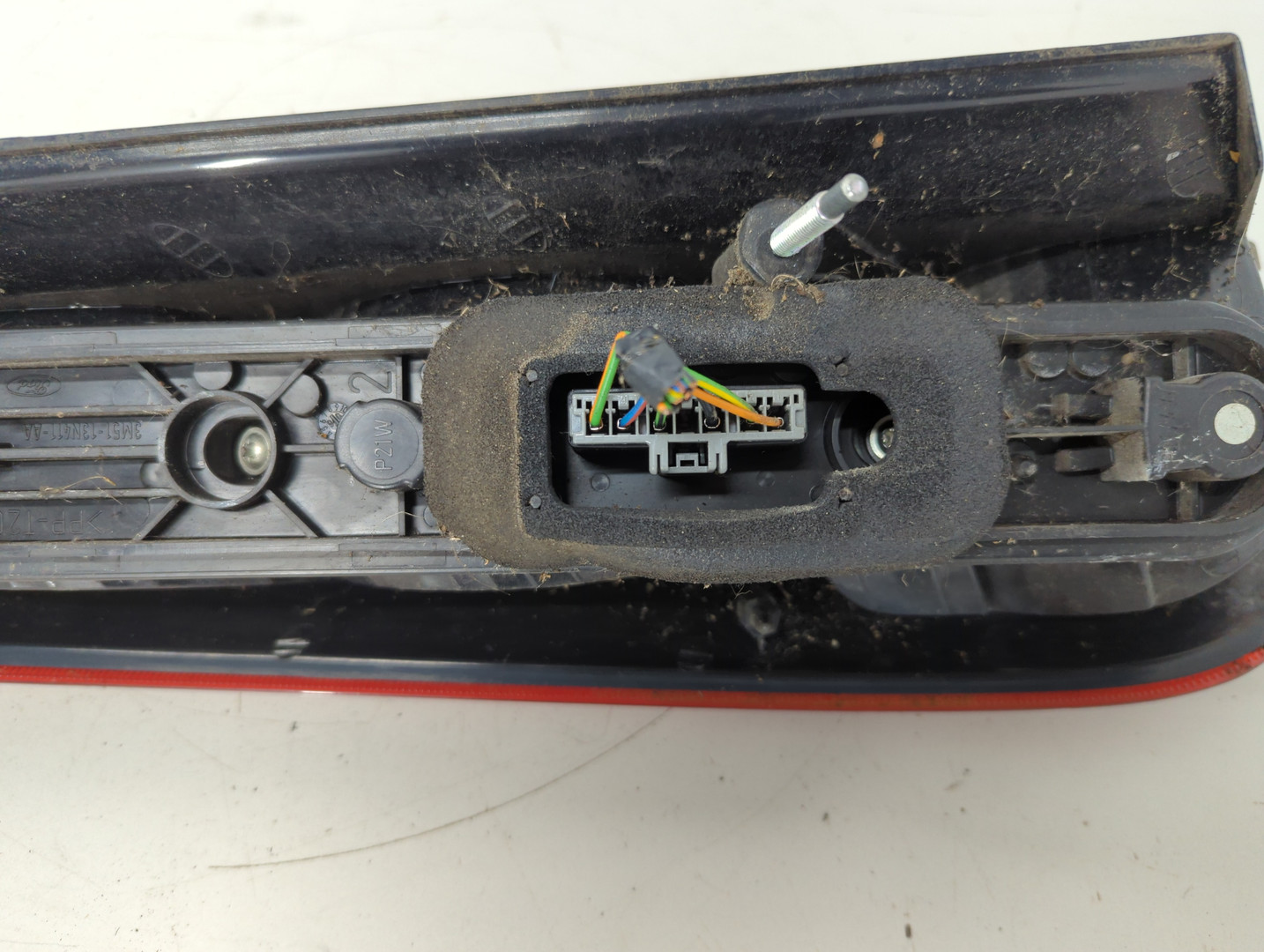 Фонарь задний правый