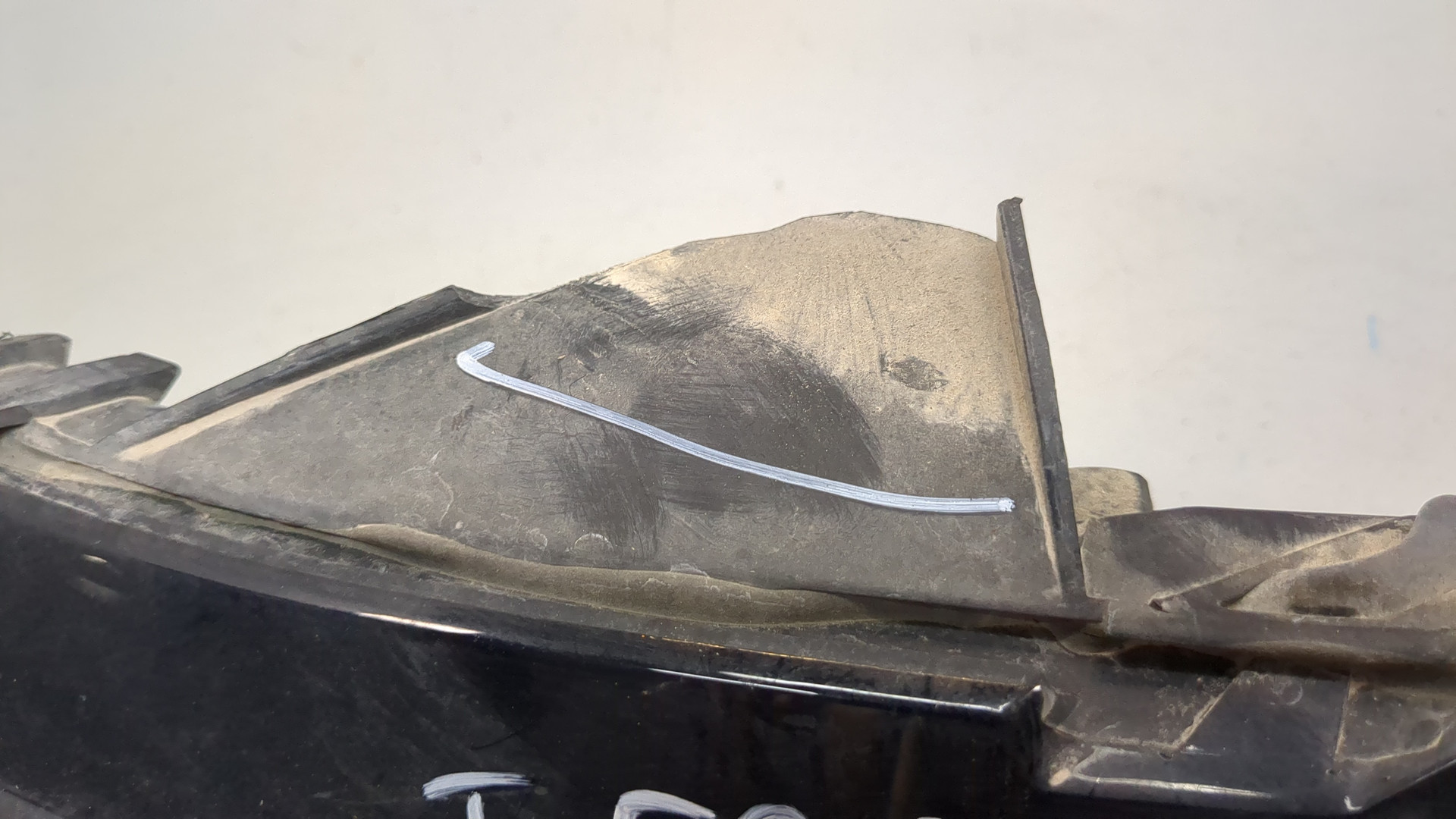 Фара дневного света левая (ходовые огни)