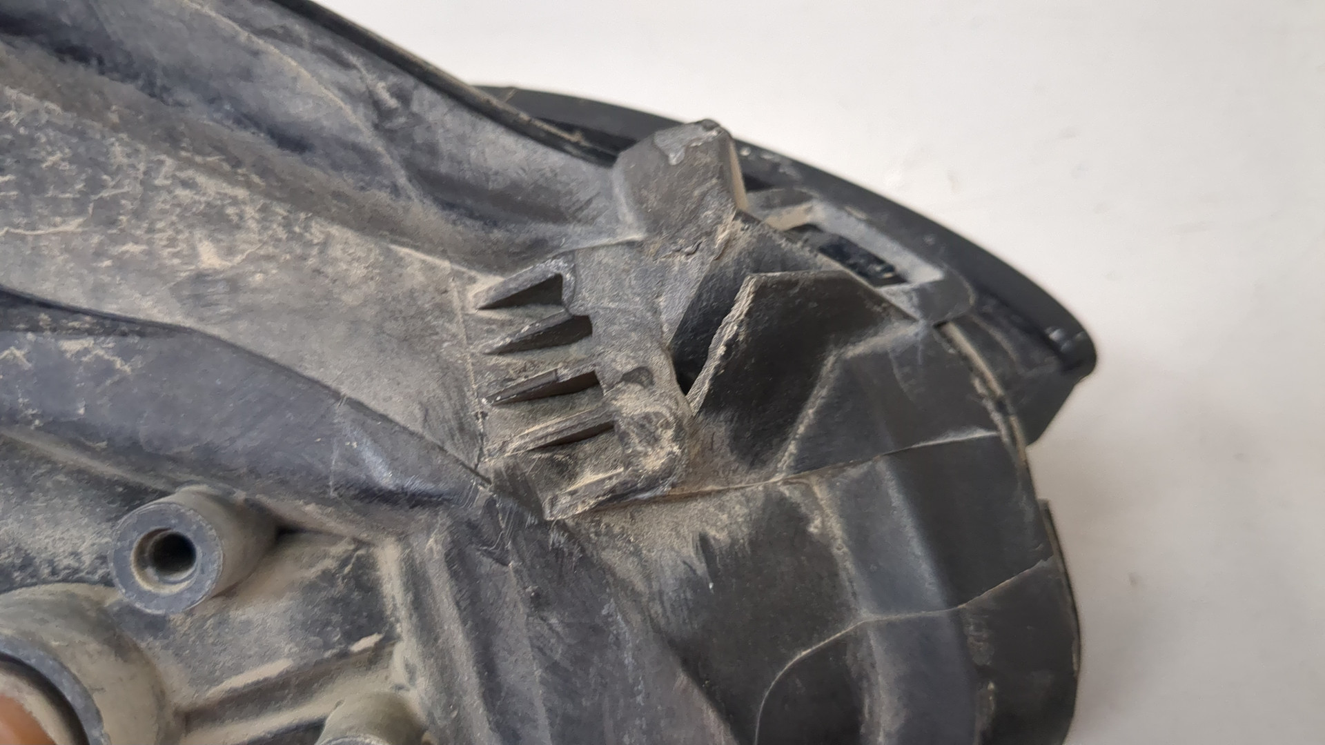 Фара дневного света левая (ходовые огни)