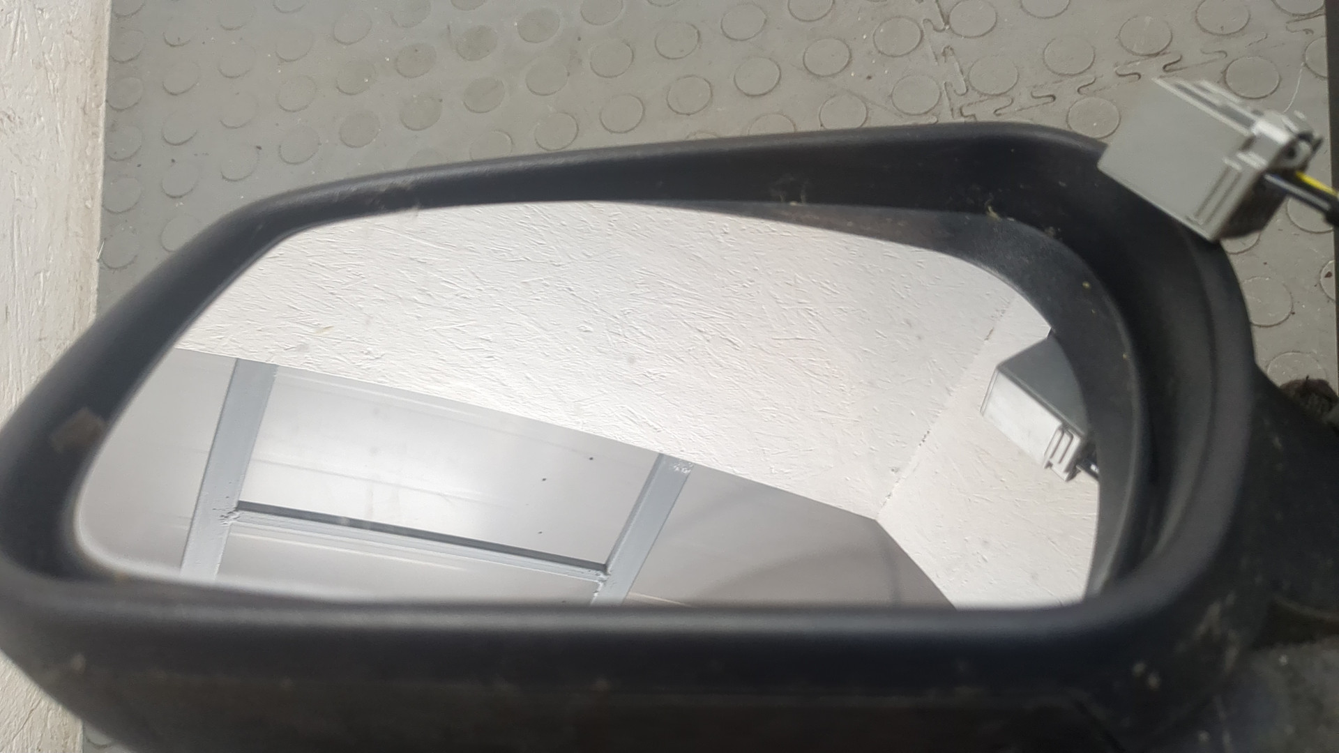 Зеркало левое электрическое