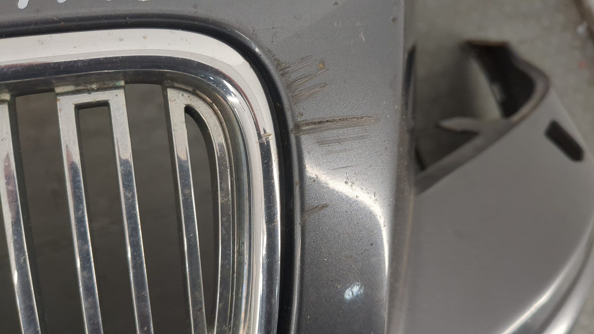 Бампер передний