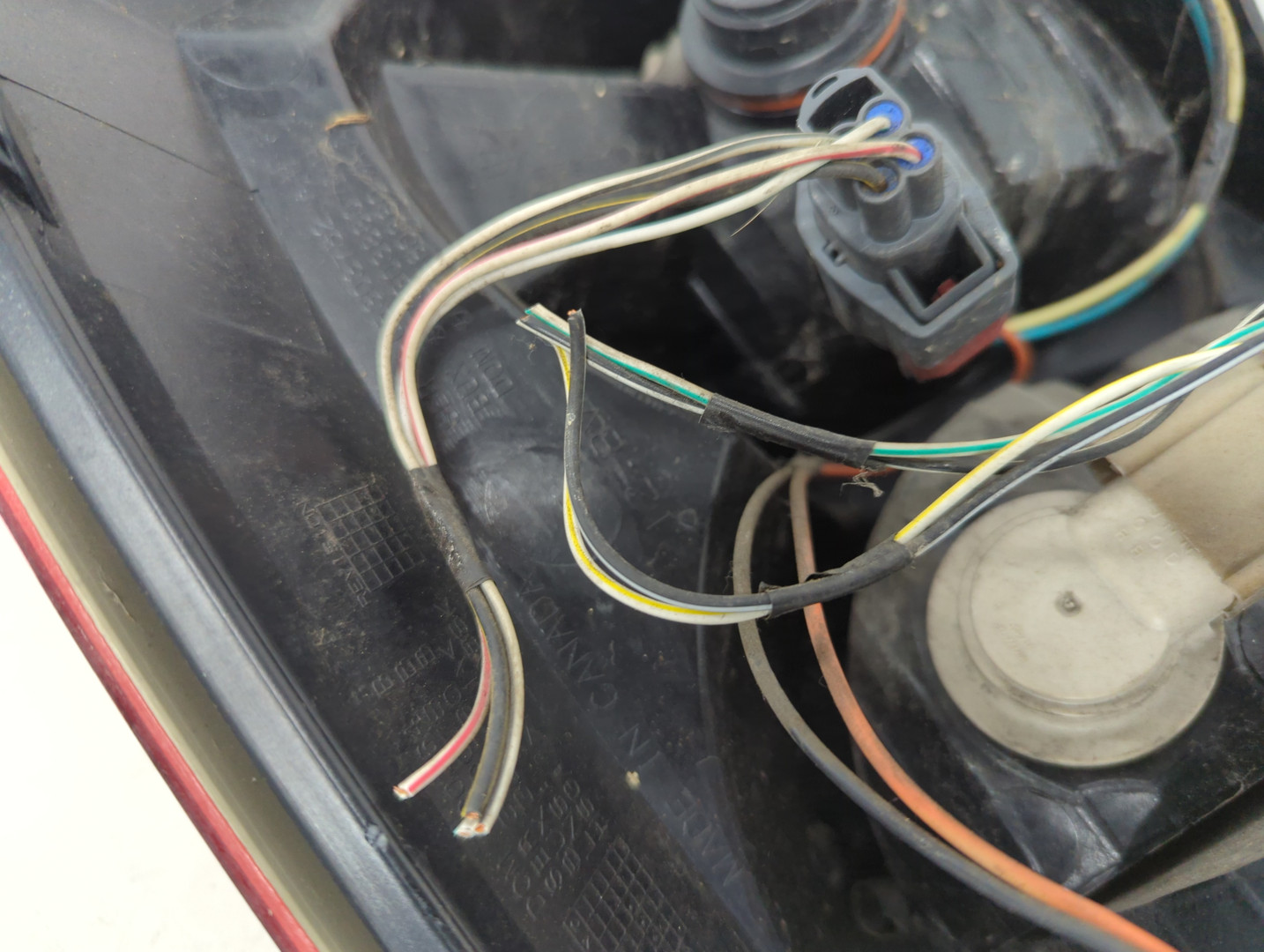 Фонарь задний правый