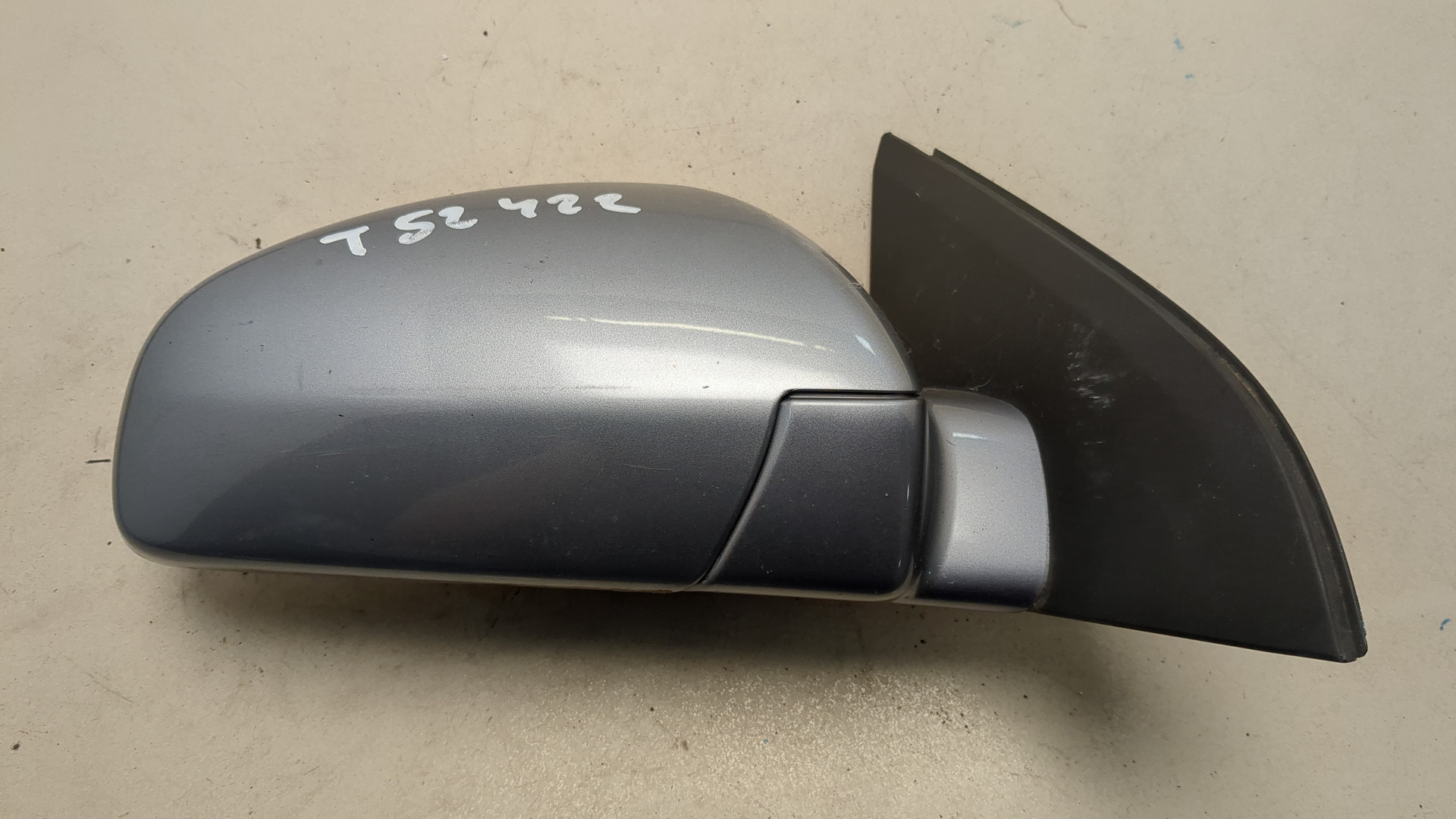 Зеркало правое электрическое