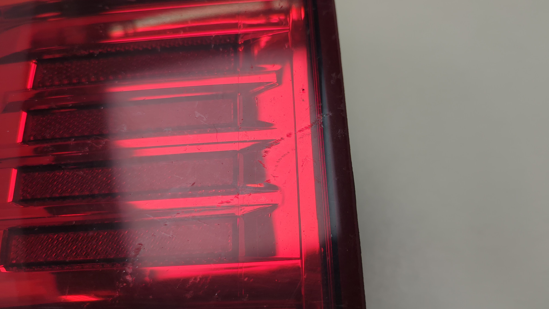 Фонарь задний правый