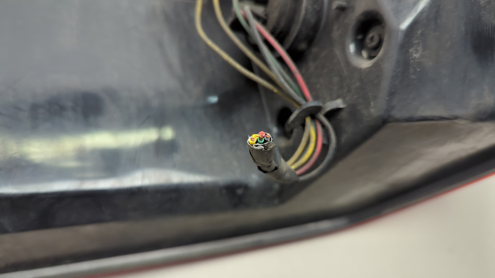 Фонарь задний правый