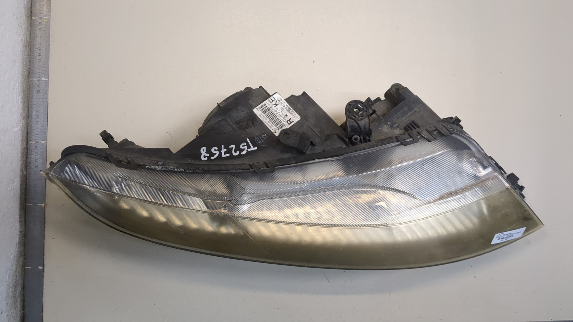 Фара правая