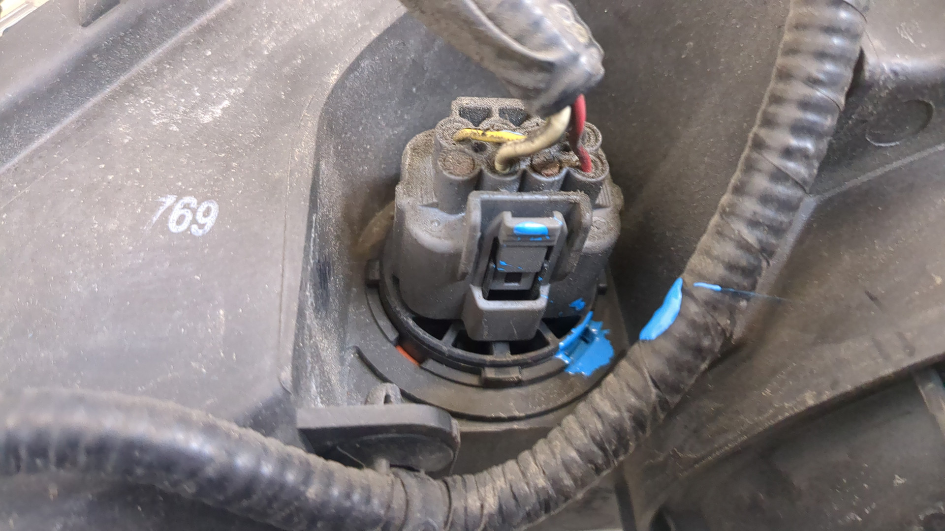 Фара правая