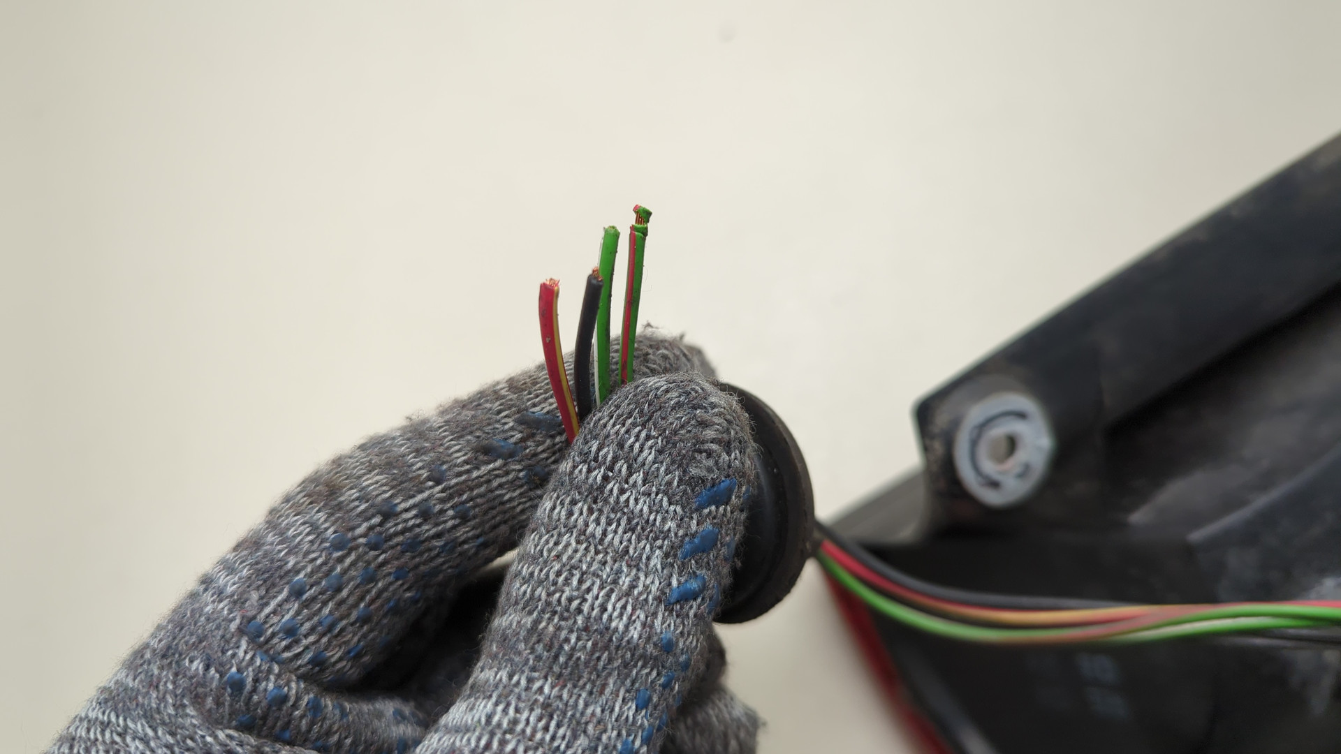 Фонарь задний левый