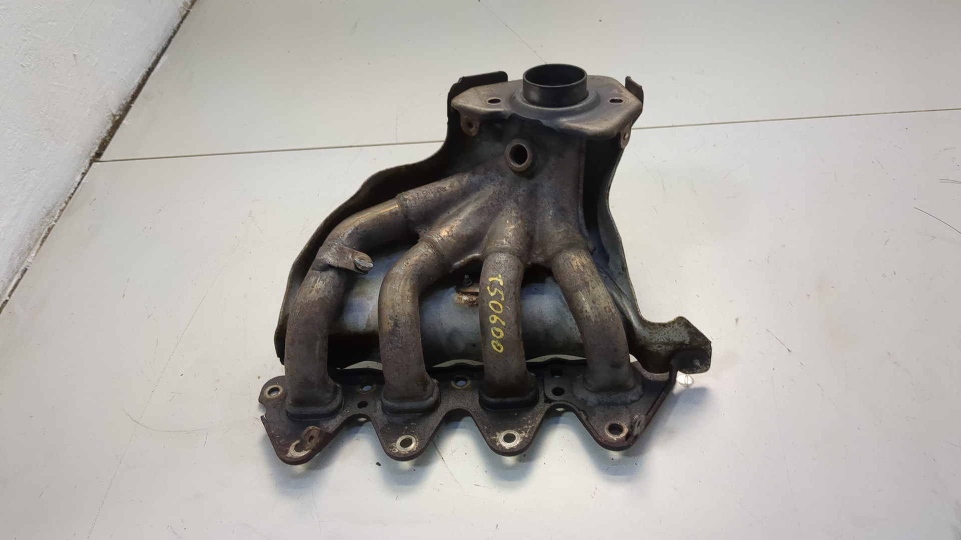 Коллектор выпускной