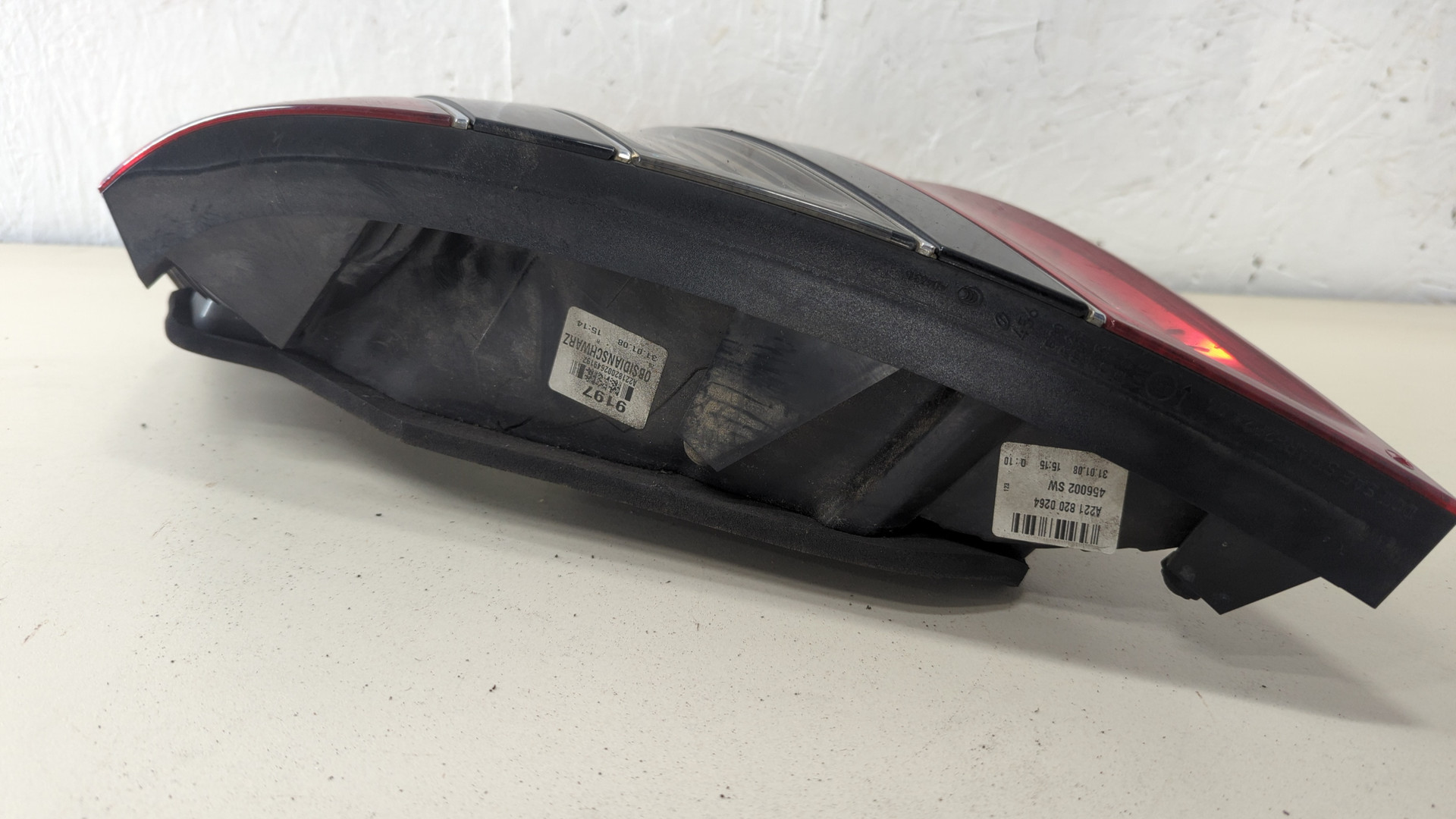 Фонарь задний правый