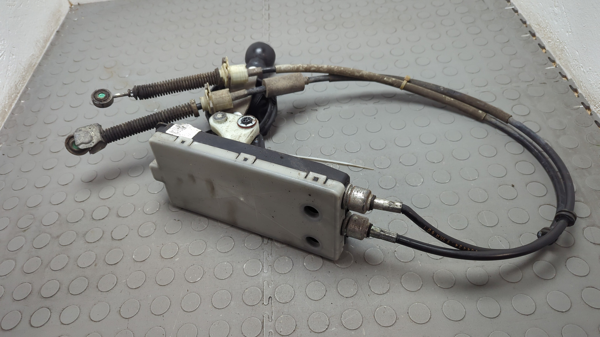 Кулиса МКПП / АКПП